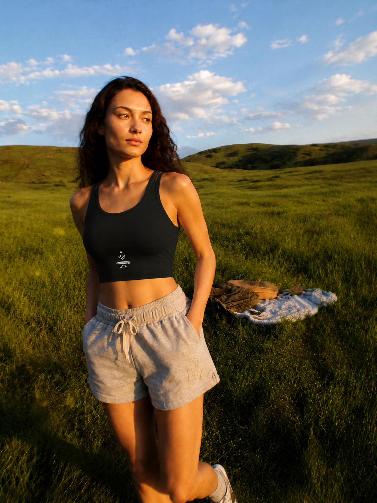 VAYA / 01 Criss-Cross Sports Bra
