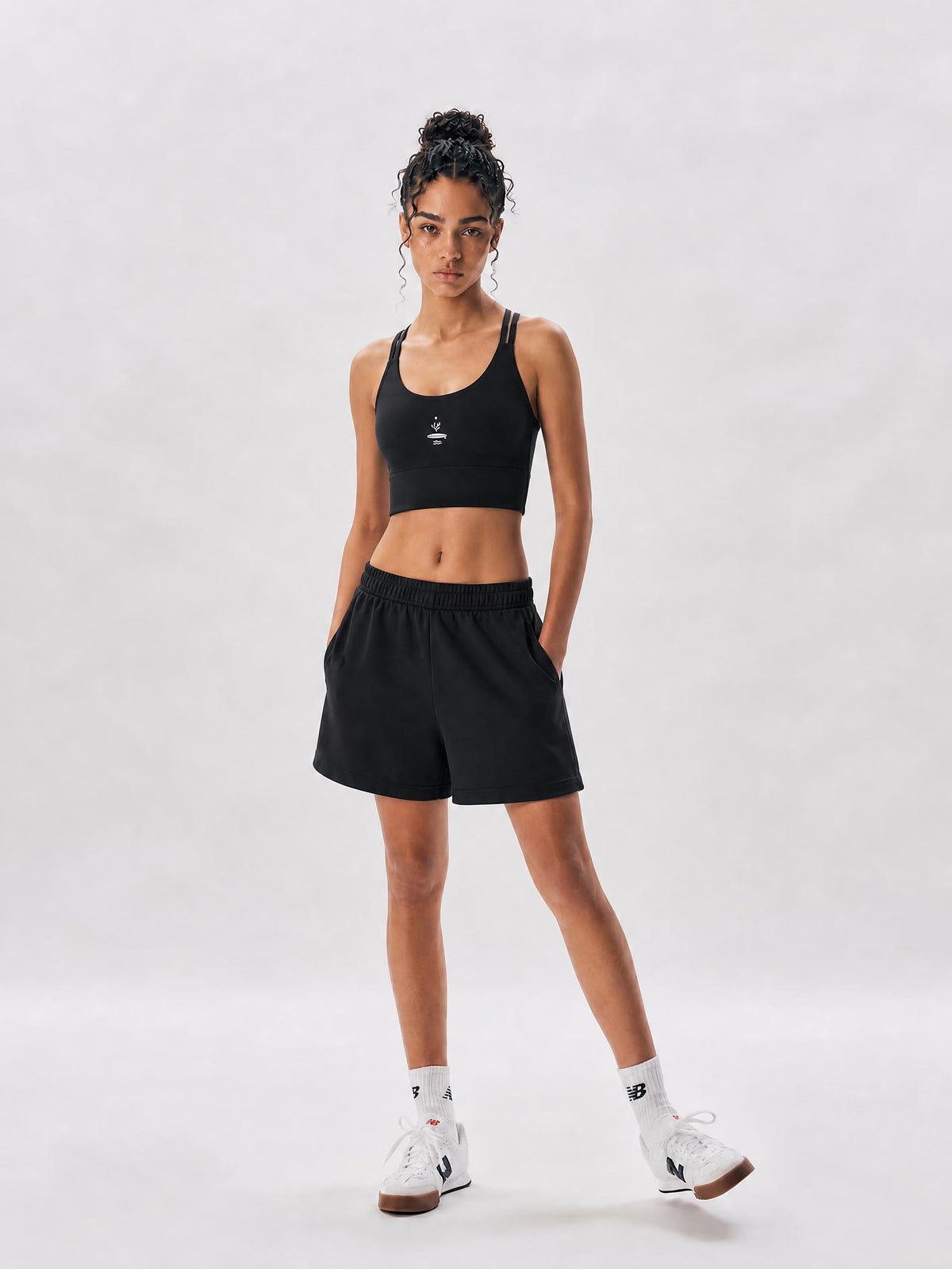 VAYA / 01 Criss-Cross Sports Bra