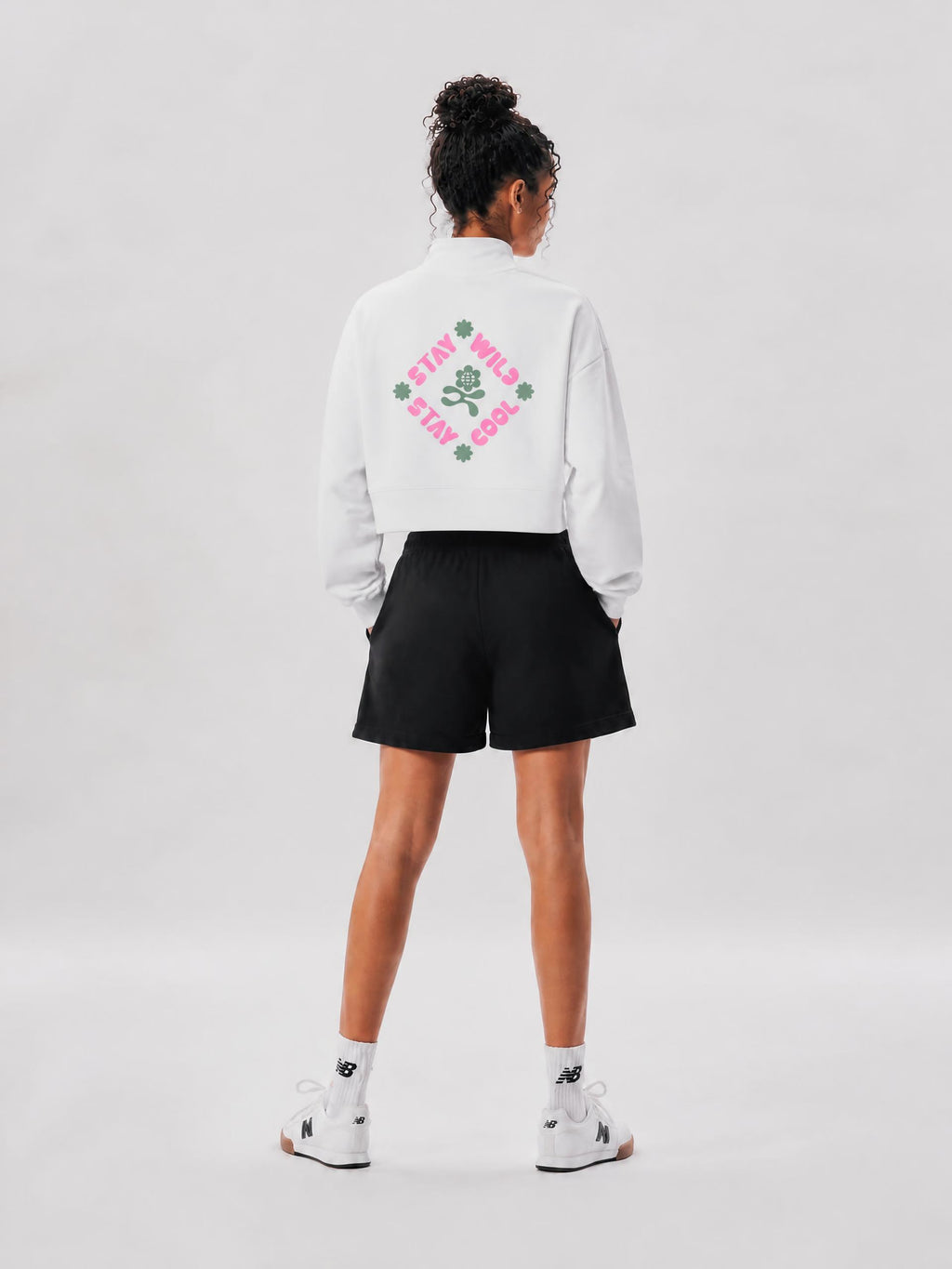STAY WILD / 01 Women's Crop Quarter-Zip